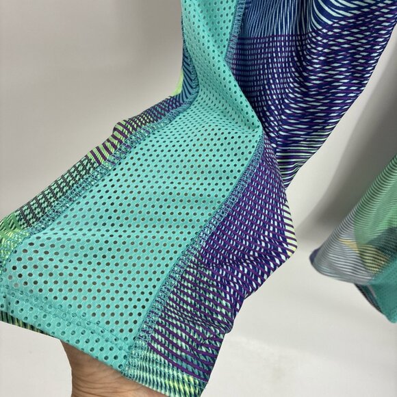 Danskin Womens M Capri Leggings Multicolor Abstract Print Activewear Pants - Picture 3 of 7